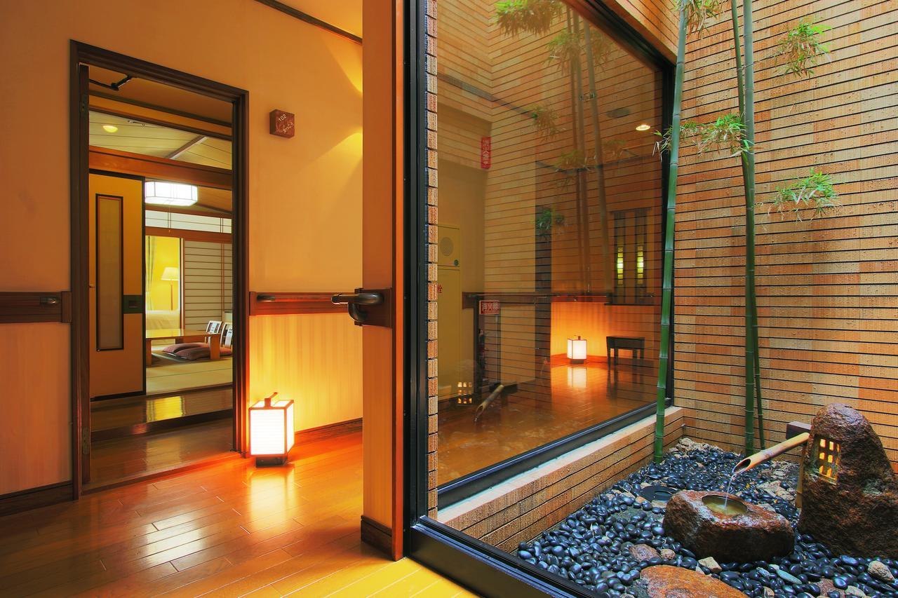 Hotel Hatago Tsubakiya Yamanakako